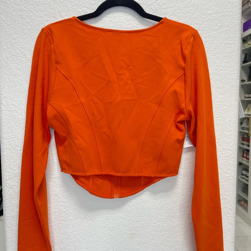 Aritzia Top - Picture 2 of 4